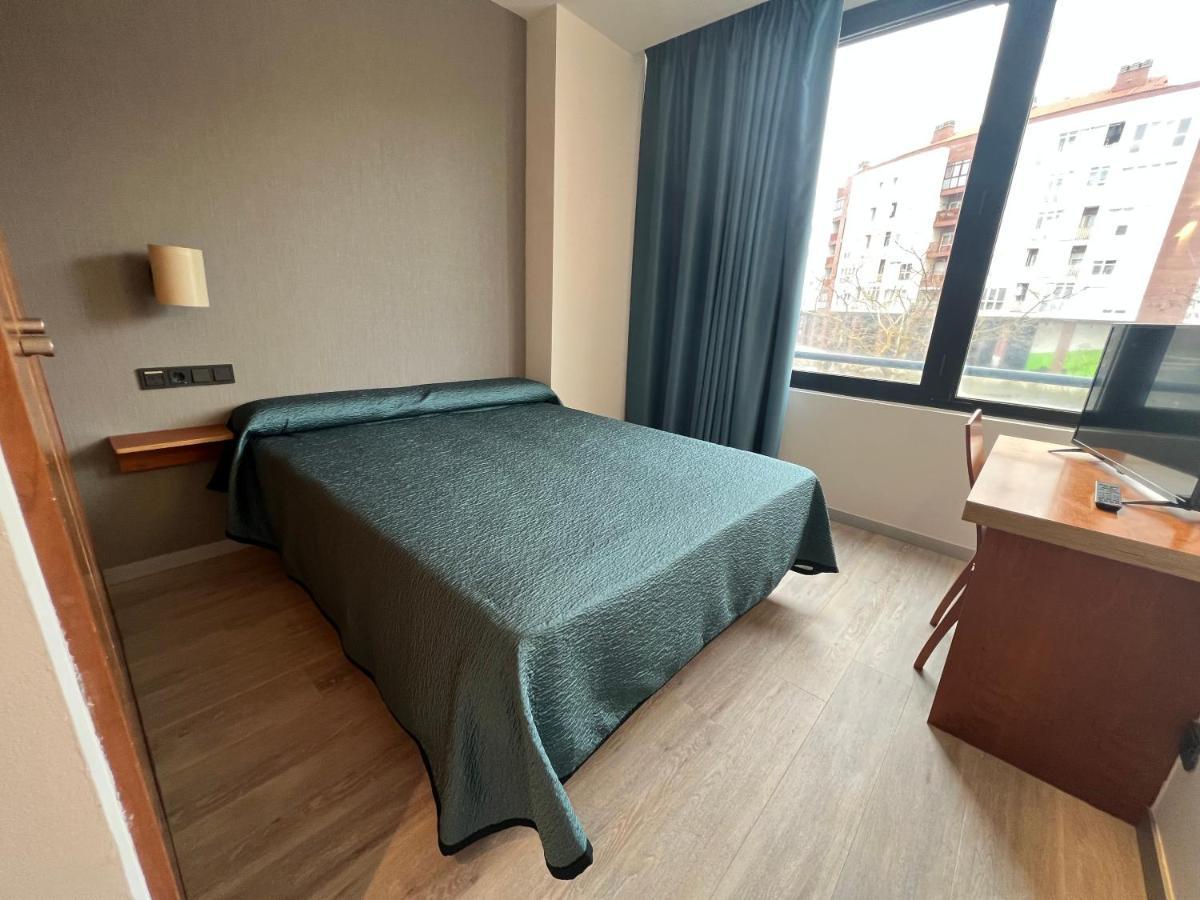 Duque De Wellington Hotell Vitoria-Gasteiz Eksteriør bilde