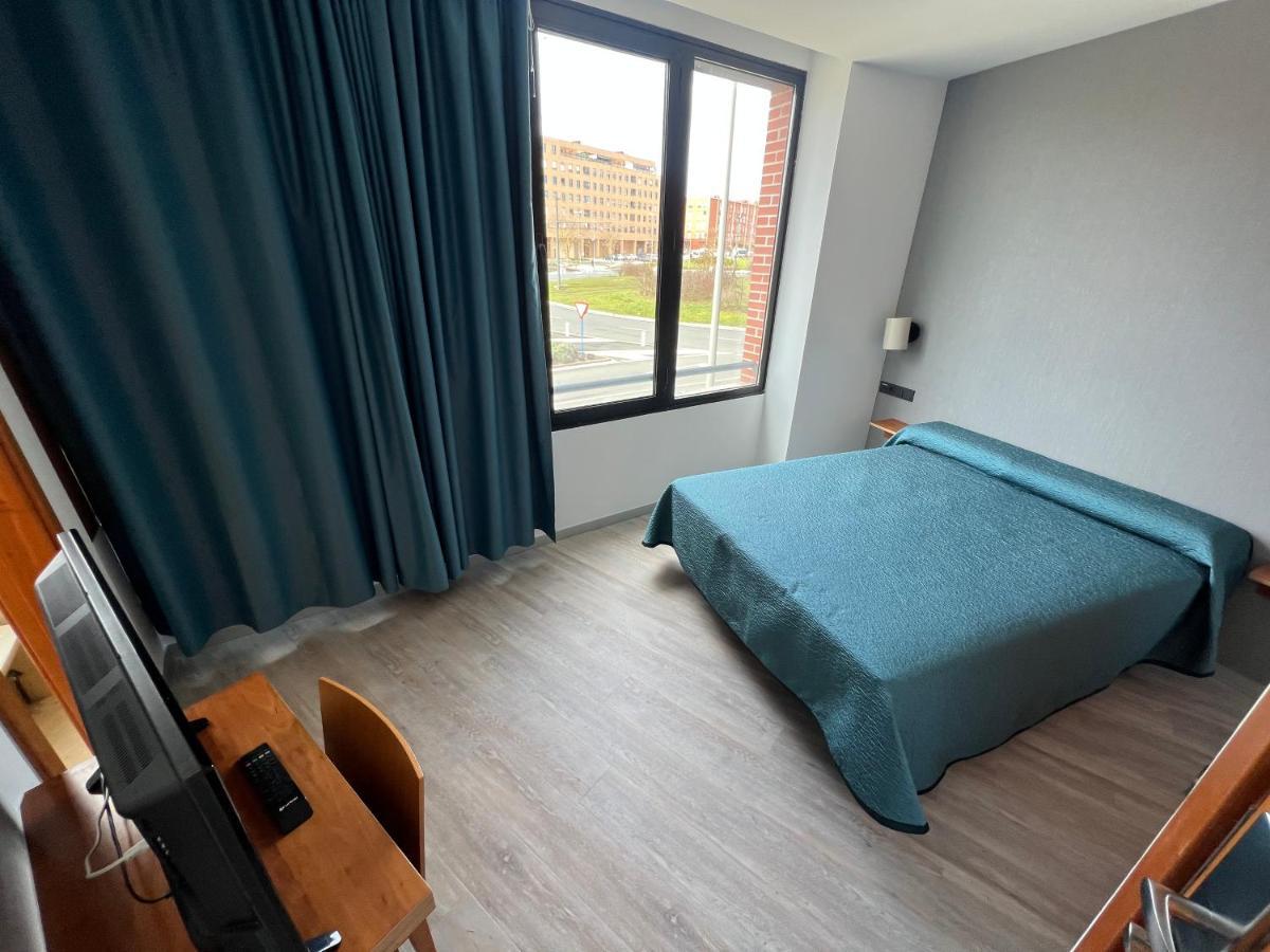 Duque De Wellington Hotell Vitoria-Gasteiz Eksteriør bilde